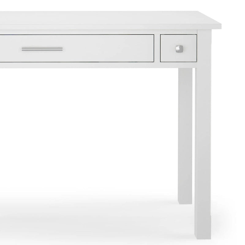 Bureau contemporain en bois massif